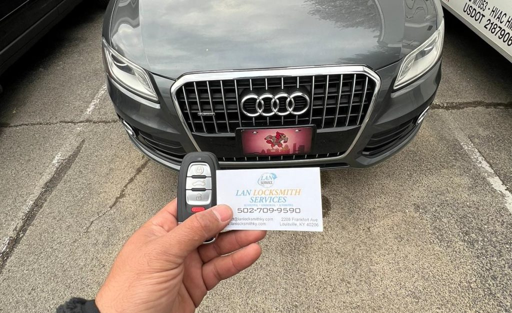 Audi key replacement by LAN Locksmith (11)